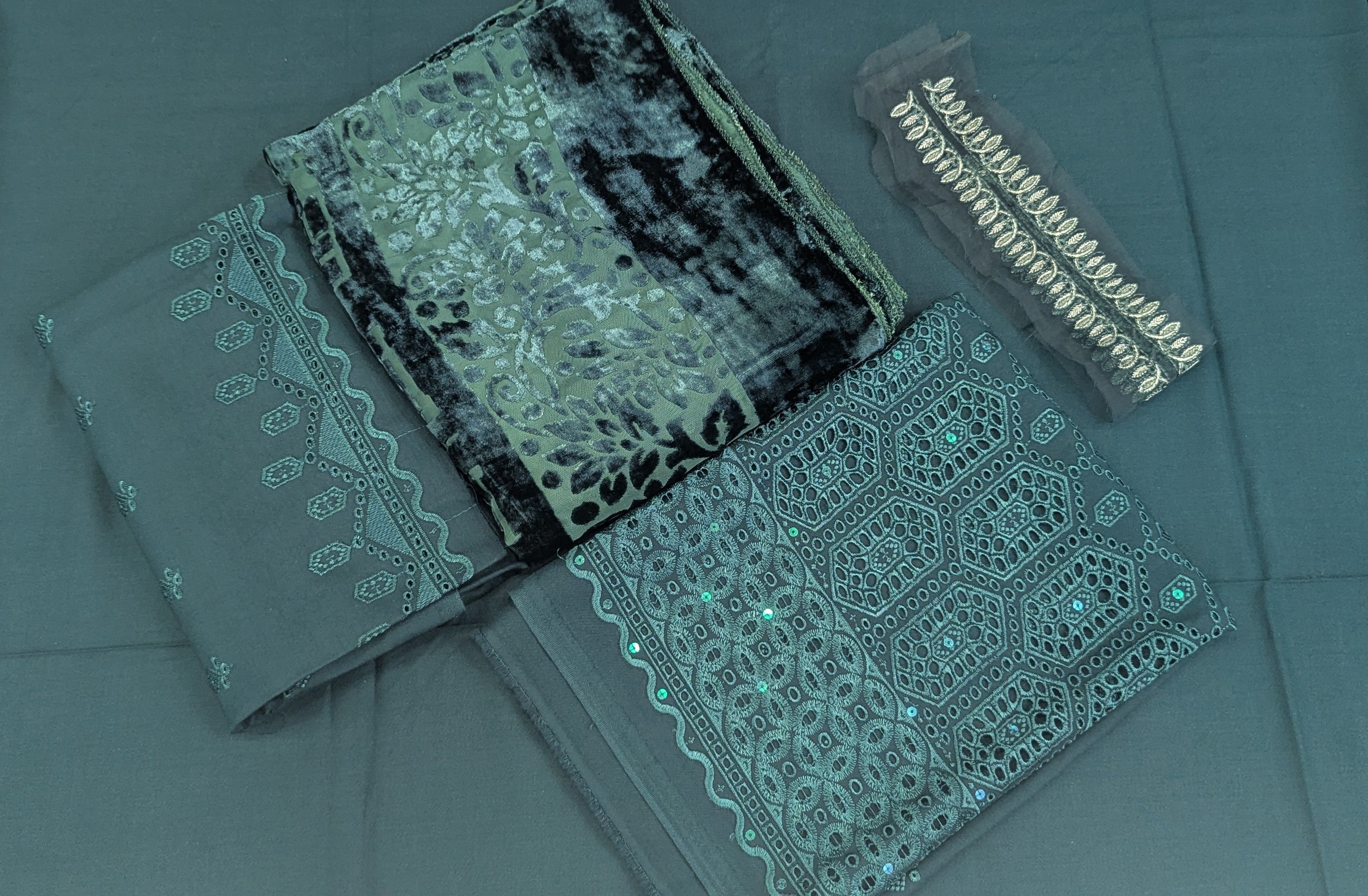 Elegant Embroidered Marina 3-Piece Suit with Warm Pluchi Shawl